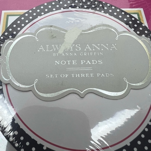 ANNA GRIFFIN Notepads Always Anna Set of 3 NWT Stationery Dots Desk Accessories - Picture 2 of 3